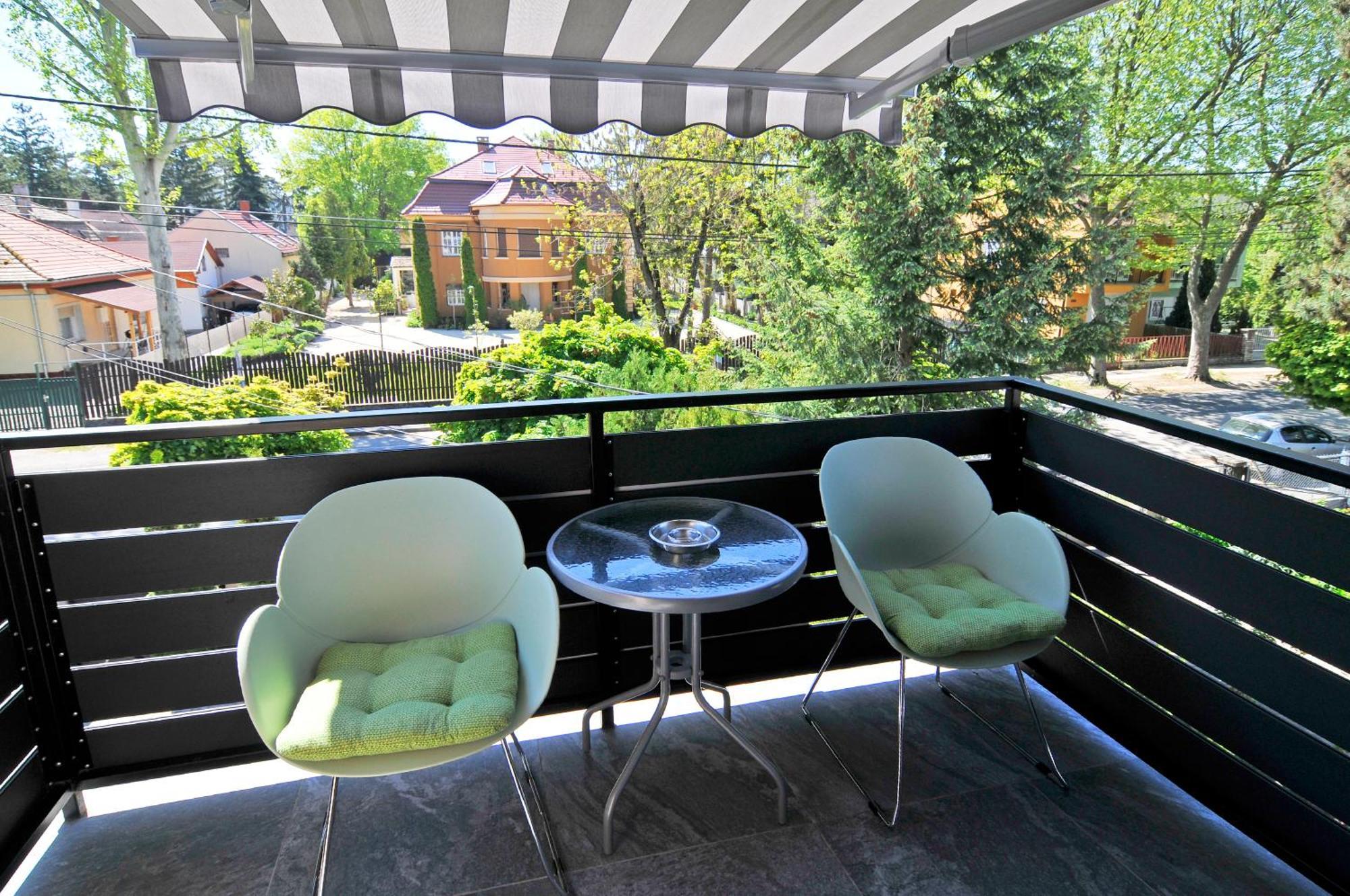 Silver Beach Apartments Siofok Ngoại thất bức ảnh